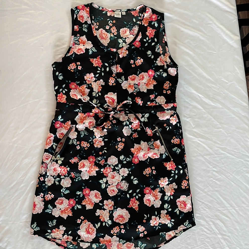 Twik Dress